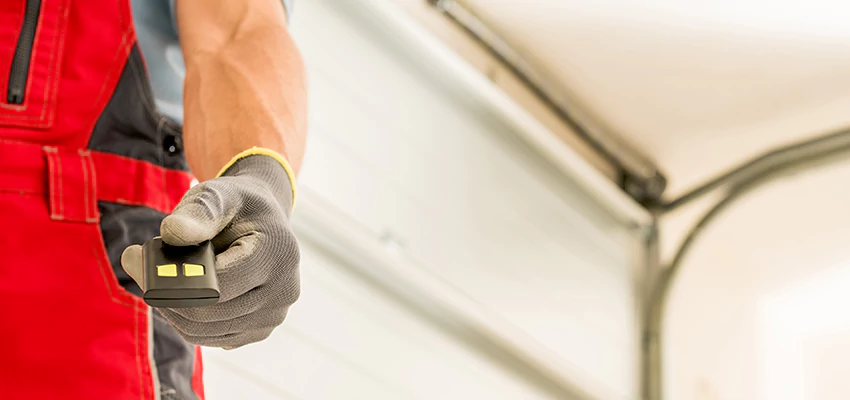 Residential Garage Door Security in Yuba City, California