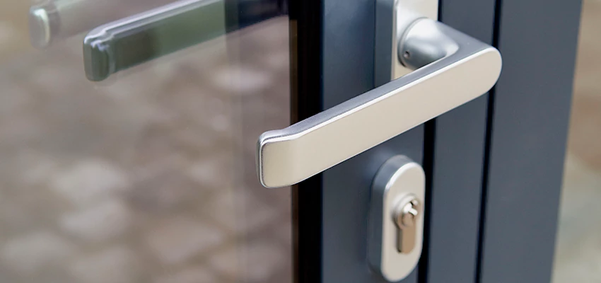 Broken Door Lock Cylinder Repair in Yuba City, California