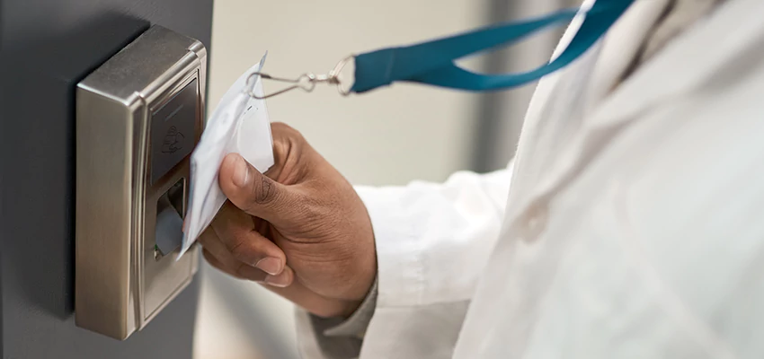 Commercial Locksmith For Rekey in Yuba City, CA